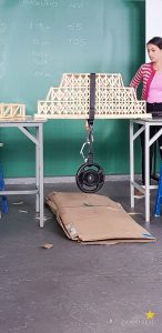 Engenharias desenvolvem atividades de resistência de treliça
