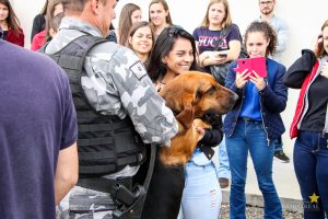 Medicina Veterinária promove atividade com o Batalhão de Polícia Militar