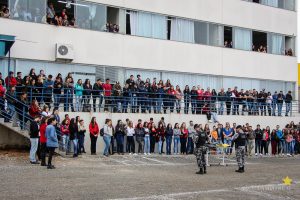 Medicina Veterinária promove atividade com o Batalhão de Polícia Militar