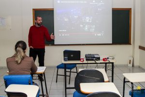 Minicursos promovem práticas interdisciplinares no Simpósio de Saúde