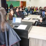 Acadêmicos de Direito participam de audiência simulada