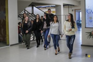 Campo Real reúne centenas de candidatos no Vestibular de Inverno
