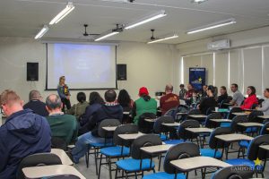 Campo Real reúne centenas de candidatos no Vestibular de Inverno