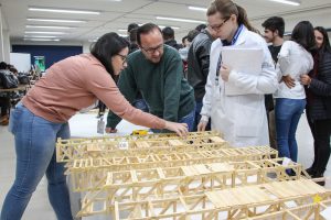 Engenharia Civil promove práticas interdisciplinares
