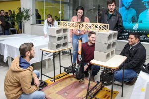 Engenharia Civil promove práticas interdisciplinares