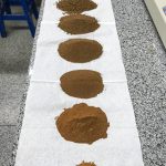 Acadêmicos realizam análise granulométrica dos solos