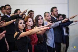 Campo Real realiza Colação de Grau em Gabinete