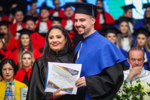 campo real, guarapuava, colação de grau, administração, direito, medicina veterinária, publicidade e propaganda