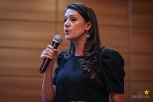 Acadêmicos participam de palestras do Outubro Rosa