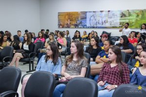 Psicologia promove debate sobre hospitalização infantil