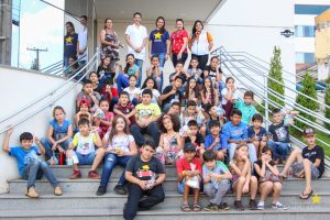 rojeto de Extensão Semeando o Bem, Colhendo o Amor, com os alunos da Escola Municipal Iná Ribas Carli